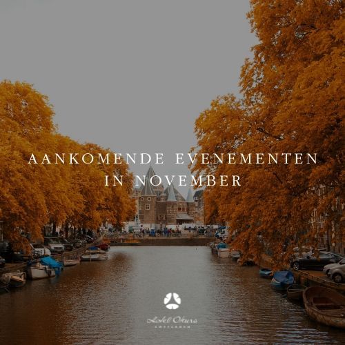 Gracht in Amsterdam met herfstbomen; tekst: Aankomende evenementen in november.