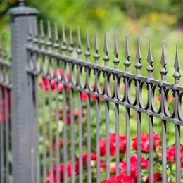 fence railings