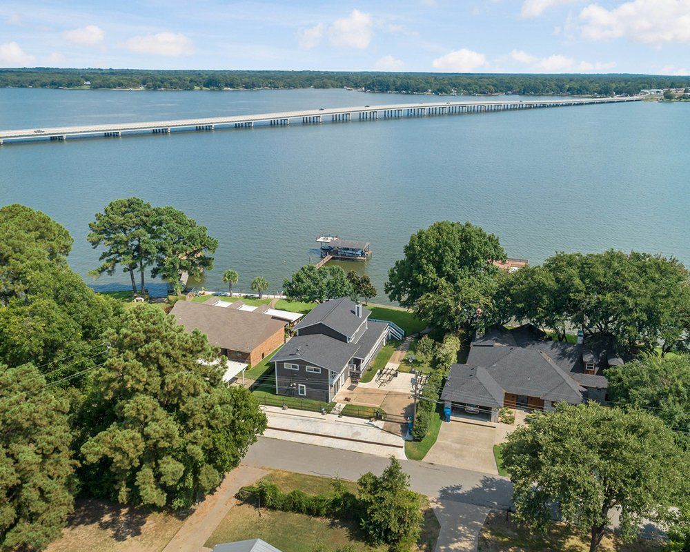 Texas lakefront home with a boat dock