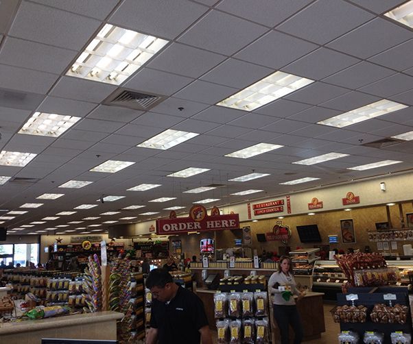 A store with a sign that says order here