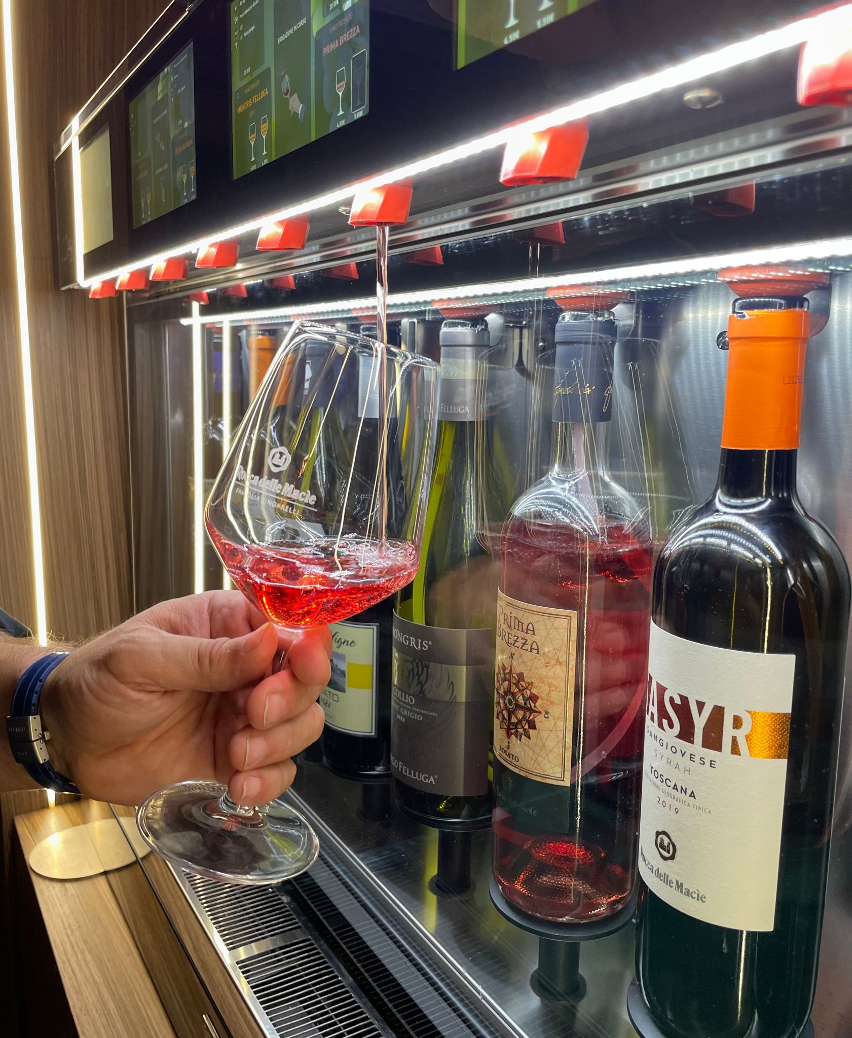 calice di vino spillatrice