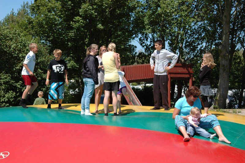 Camping på Sjælland med pool og legeplads