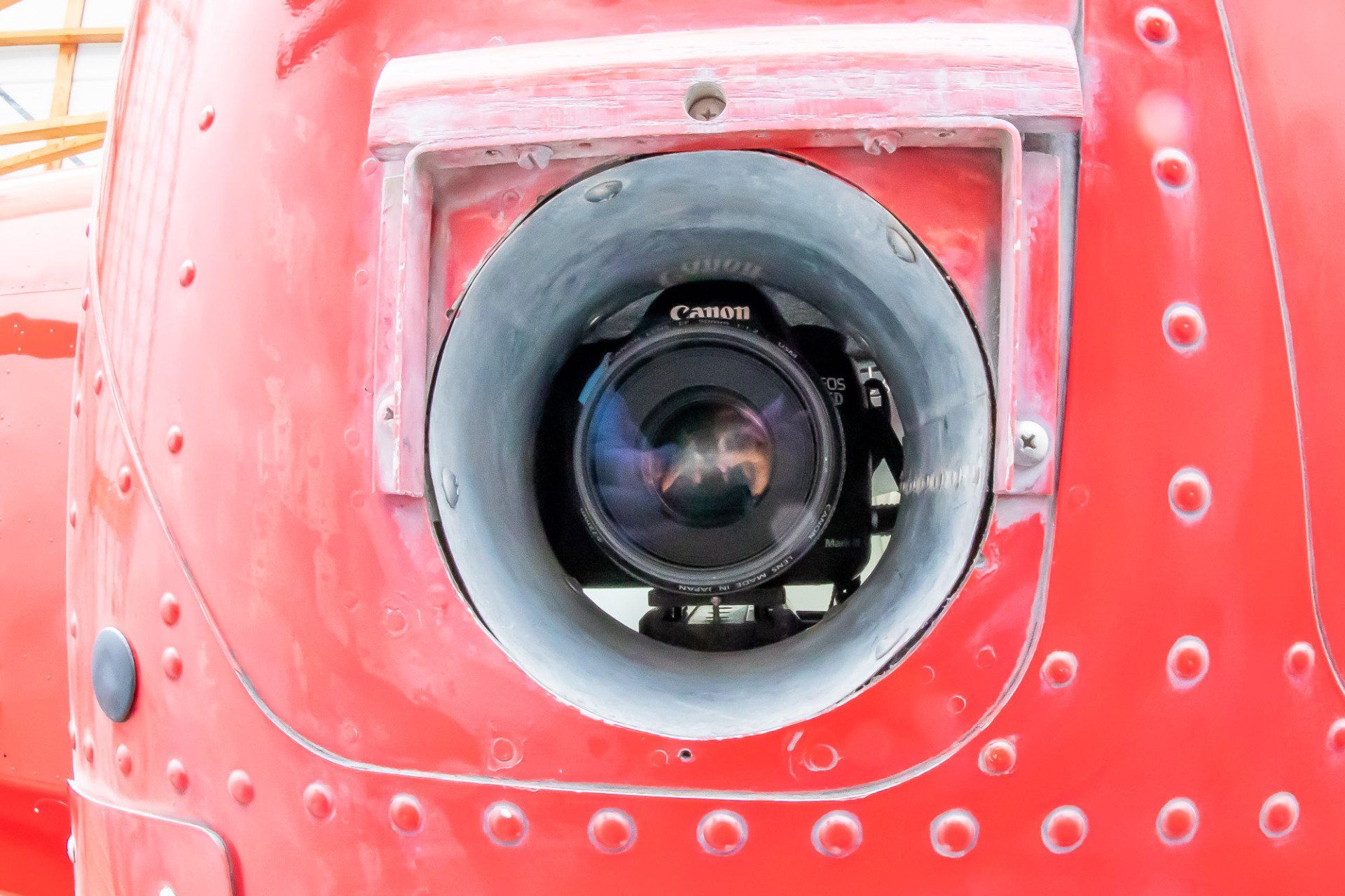 Mapping camera, Cannon 5Diii, viewed from below