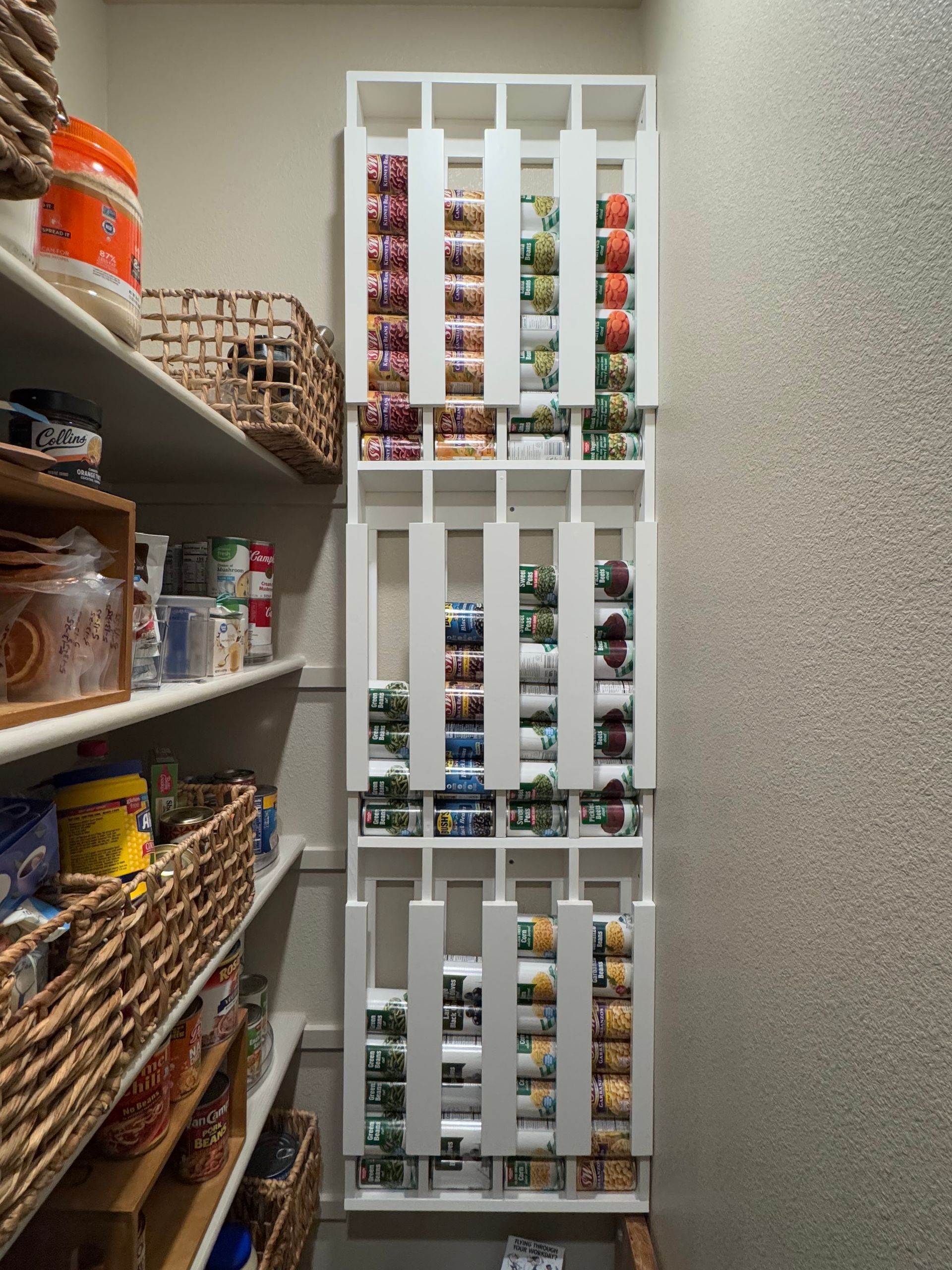 Pantry organization, pantry can storage