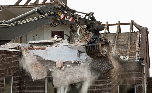 Demolition services by a professional team