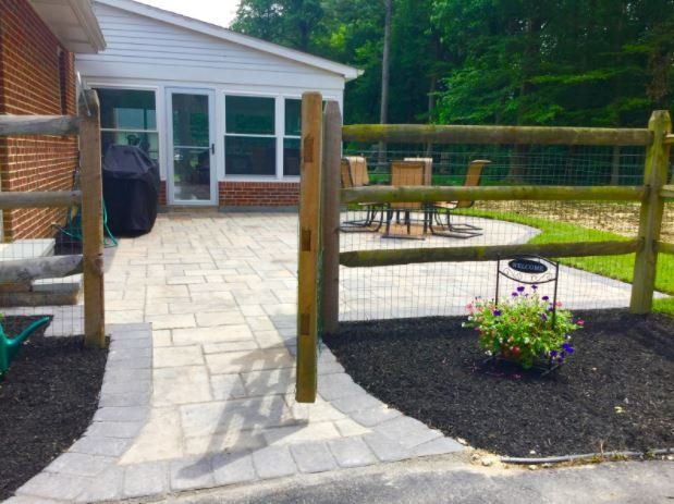 Wood Garden Fence — New Castle, DE — Ayala Landscaping