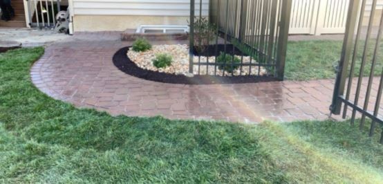 Curve Pathway — New Castle, DE — Ayala Landscaping