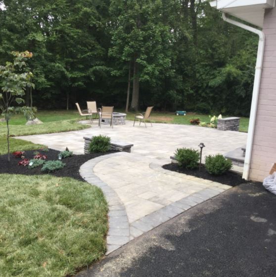 Stone Curve Pathway — New Castle, DE — Ayala Landscaping