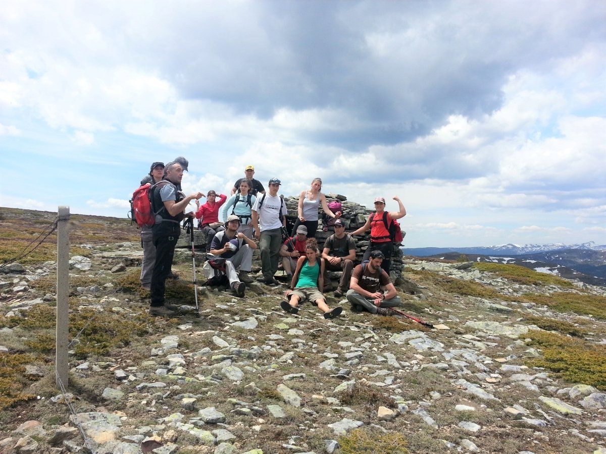 Rutas por la Sierra de Cameros y el Parque Natural Sierra Cebollera con Riojaventura.