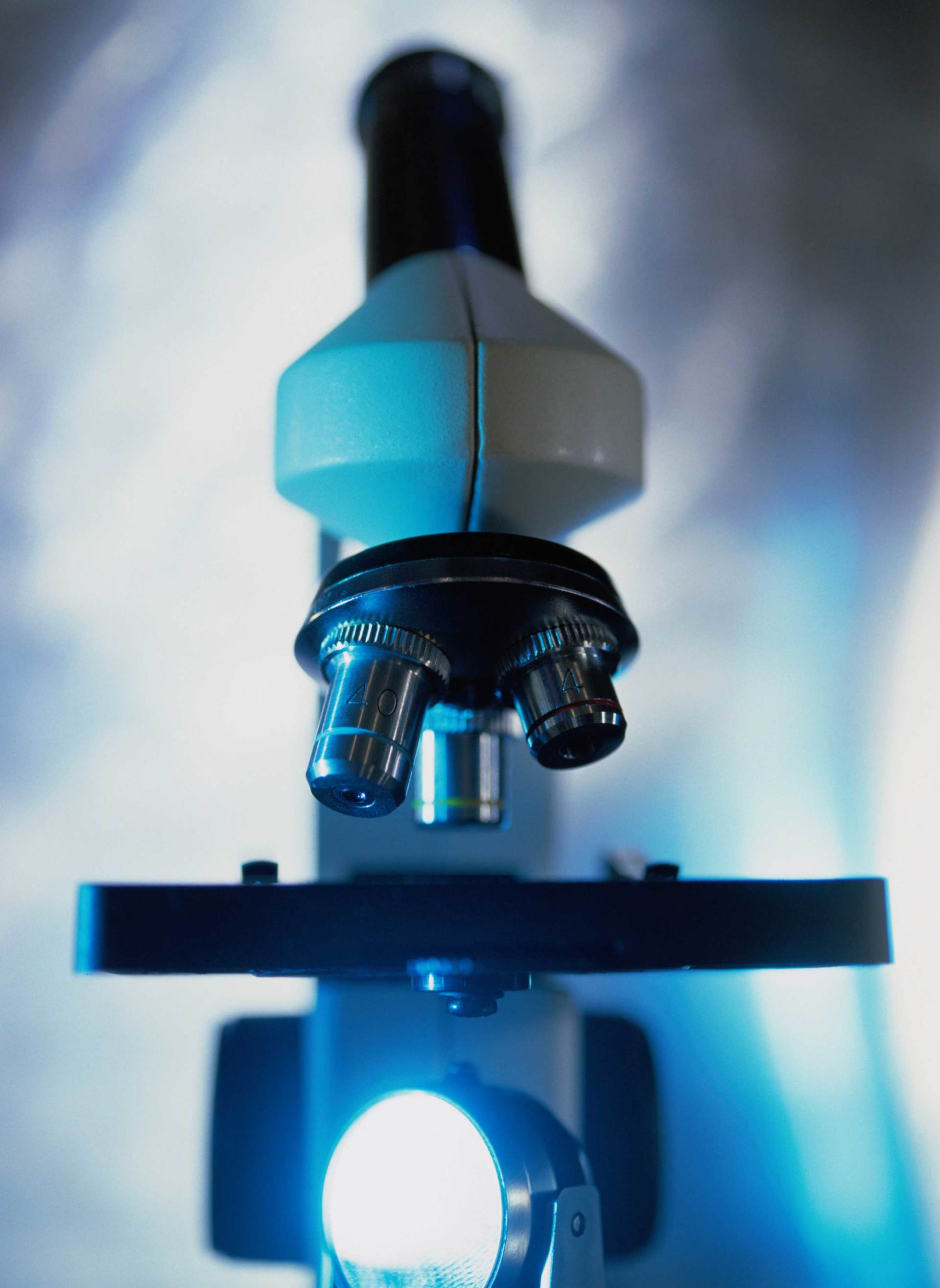 Microscope for sale - lit up microscope in Madisonville, LA