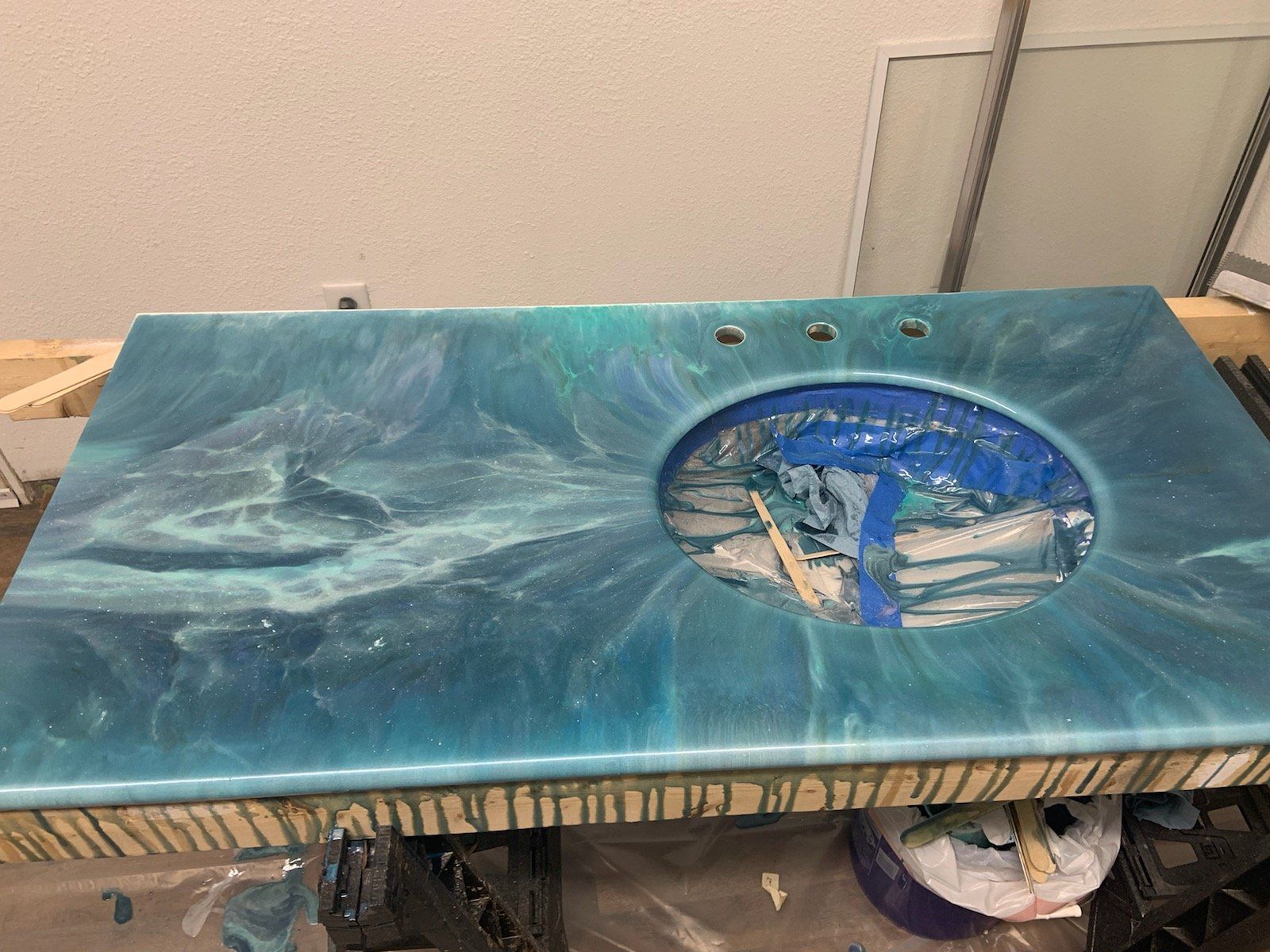 Custom Epoxy Counter-Top designs