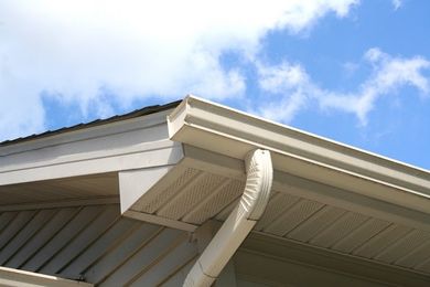 Corner of the House with Gutter — Reynoldsburg, OH – Superior Home Improvement