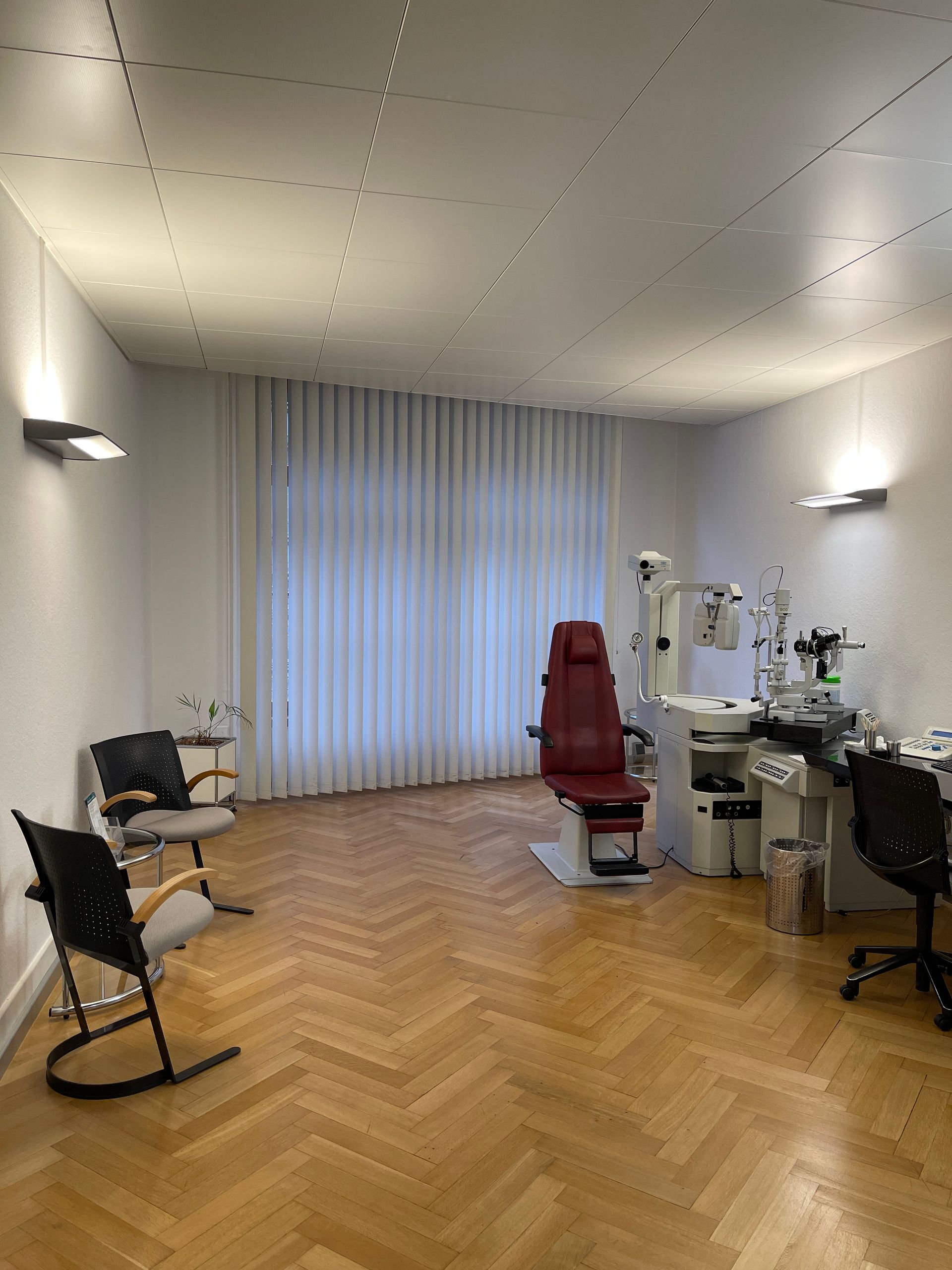 Behandlungszimmer das augenzentrum Spitalgasse