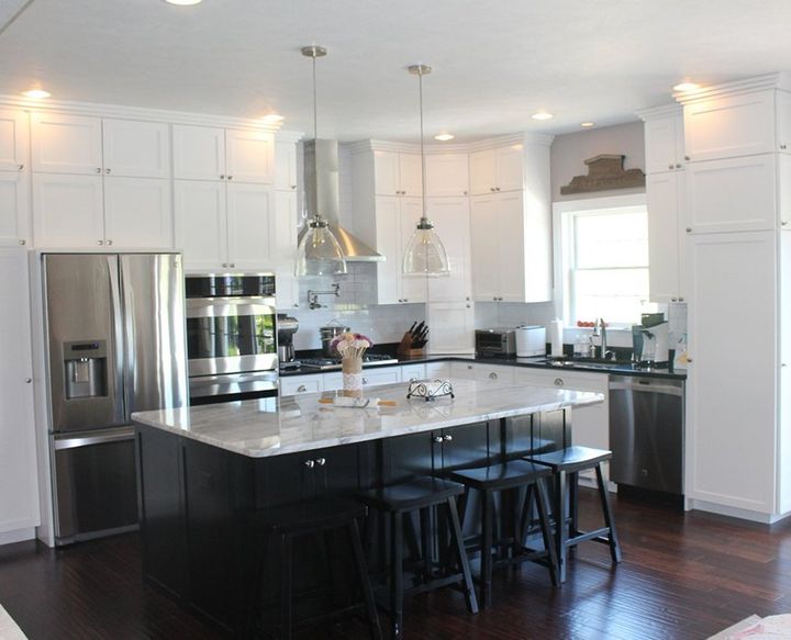 Kitchen Remodel — Custom Kitchen Cabinet with Granite Tile in Saxonburg, PA