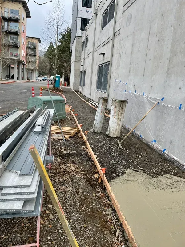 An aerial view of a residential area with lots of buildings and parking lots in Vancouver, WA