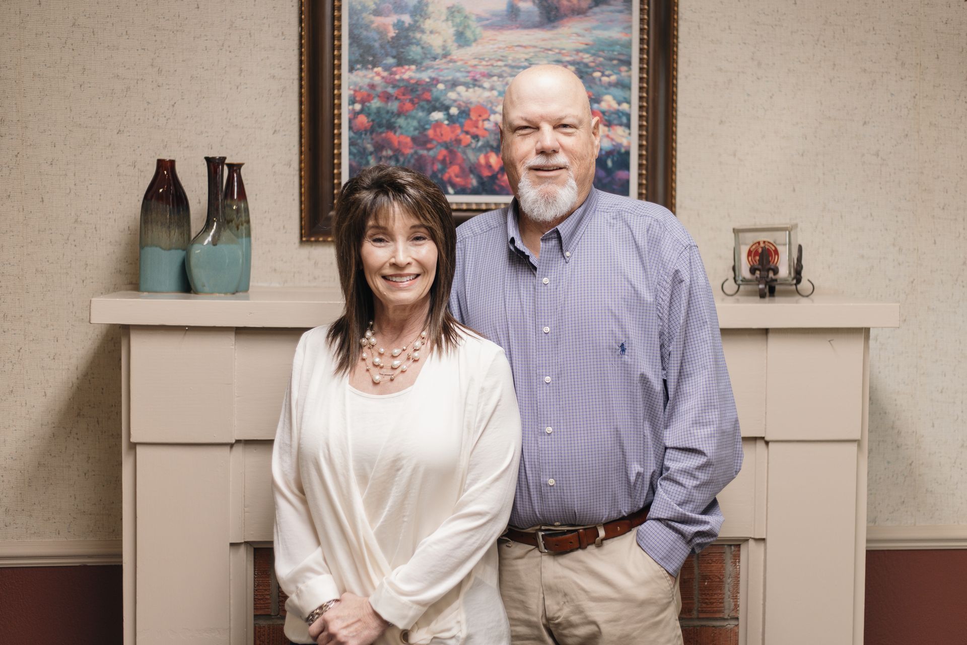 Couple Shaking Hands With Financial Officer — Denham Springs, LA — Denham Finance, Inc. Couple Shaking Hands With Financial Officer — Denham Springs, LA — Denham Finance, Inc.