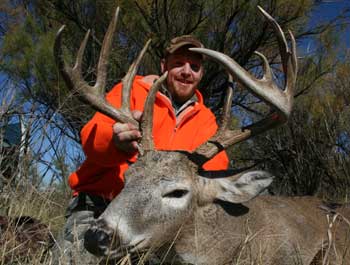Oklahoma Whitetail Deer Hunting, Oklahoma Upland Bird hunting, Outfitter, Guide, Turkey Hunting