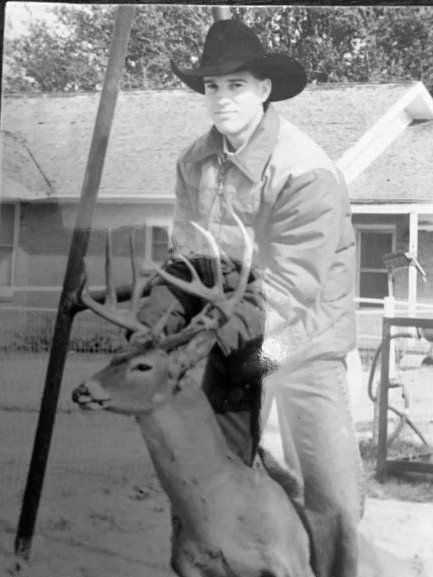 Texas Whitetail Deer hunting outfitter, Whitetail Deer Hunting Ranch