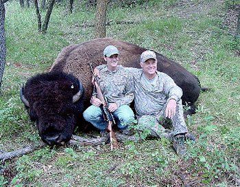 Buffalo hunting outfitter, Buffalo hunting guide, South Dakota