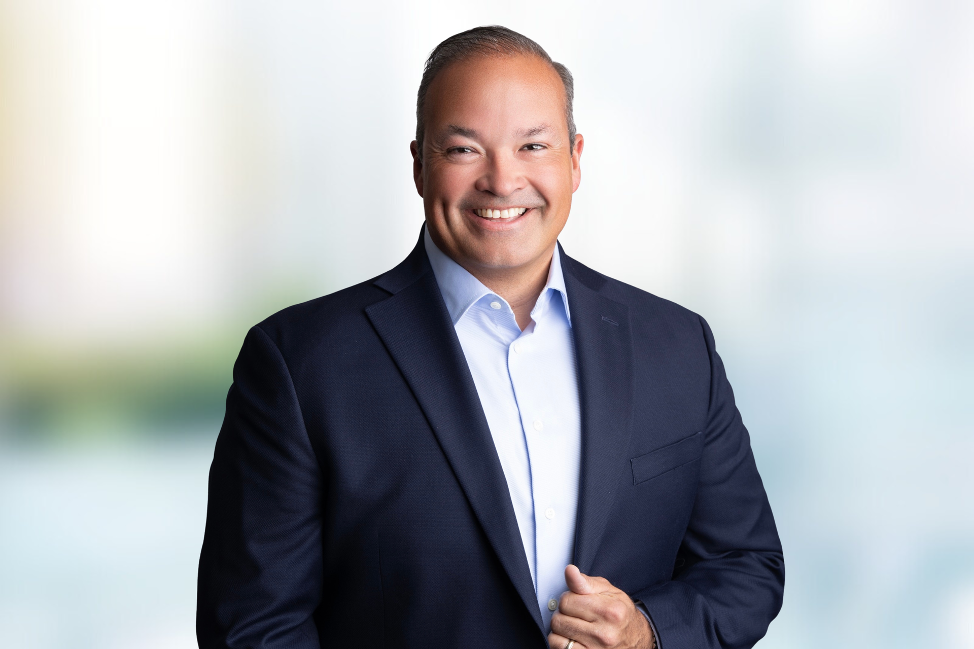 adolfo canales headshot