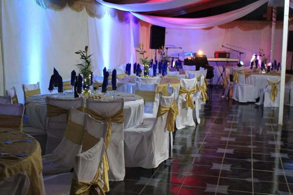 Manantial centro de eventos