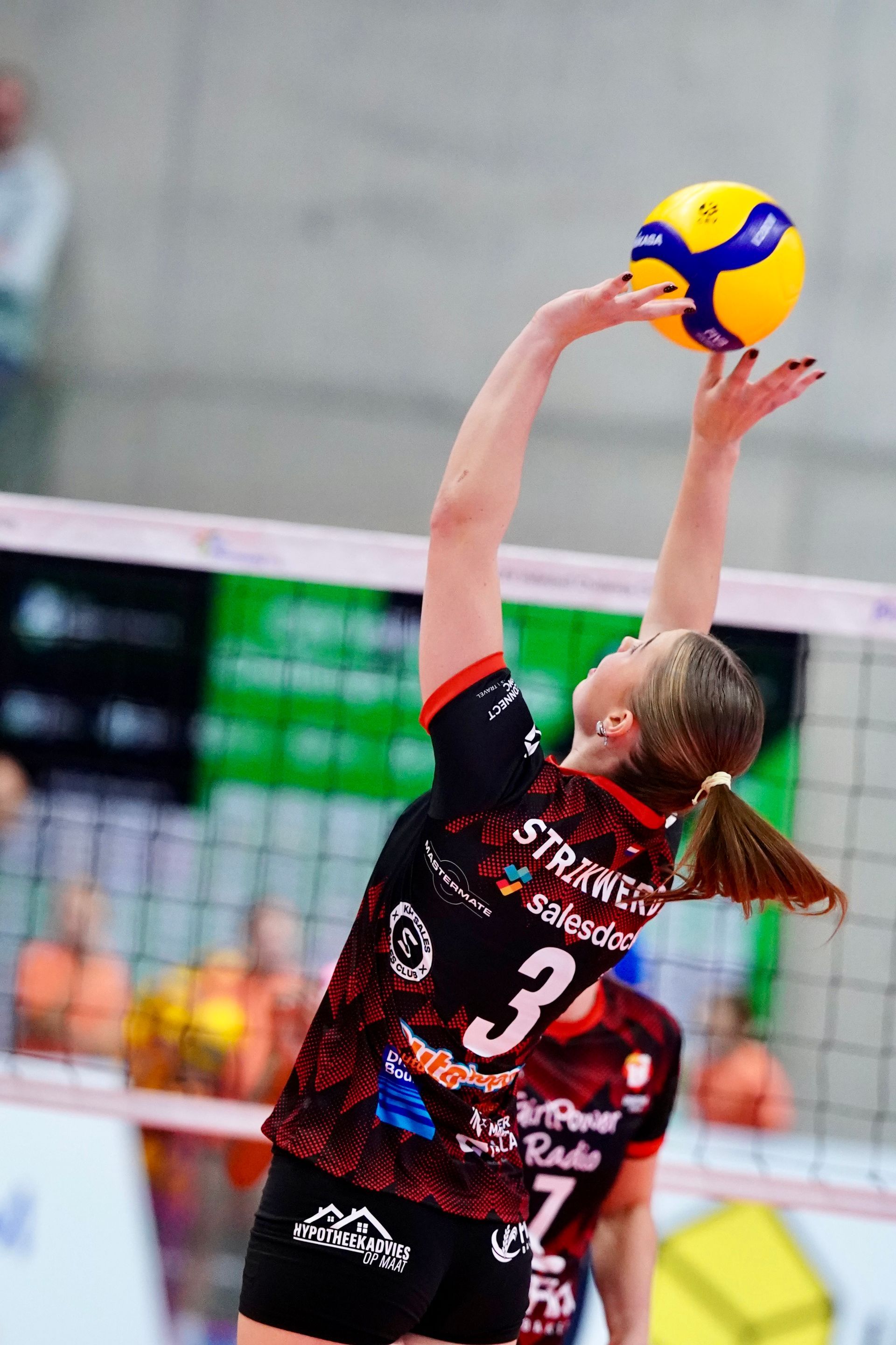 Volleybal Draisma Dynamo in actie
