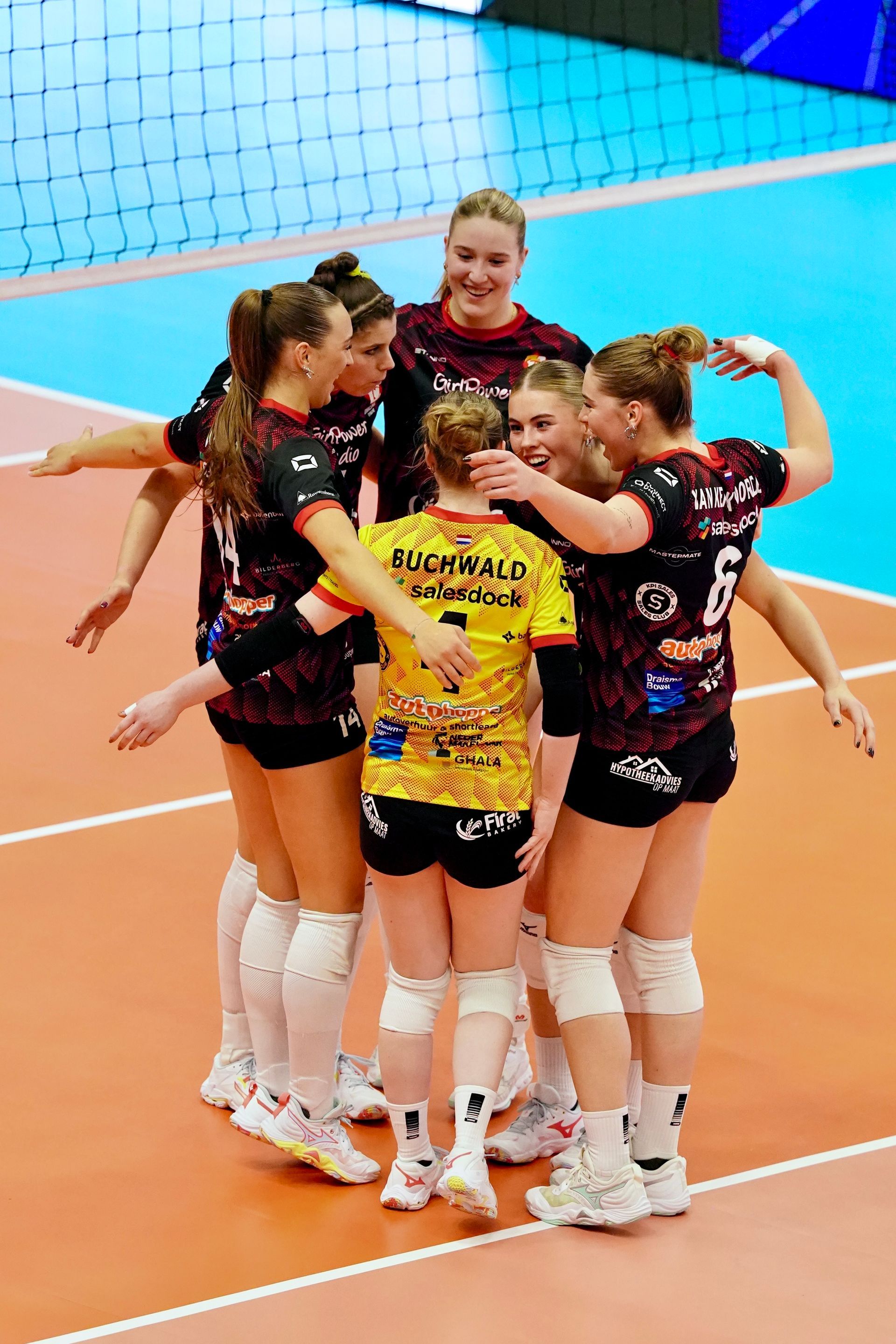 Volleybal Draisma Dynamo in actie