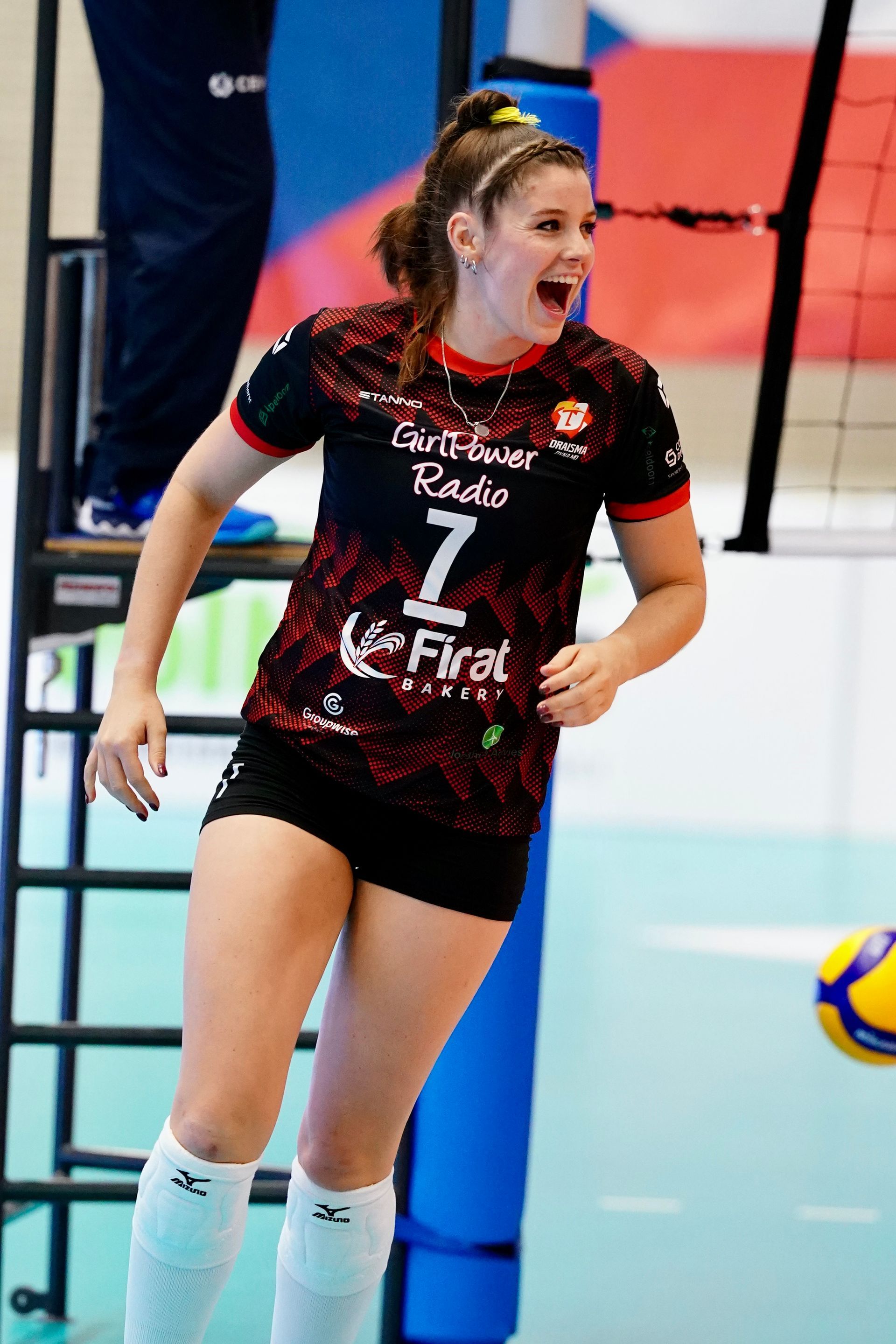 Volleybal Draisma Dynamo in actie