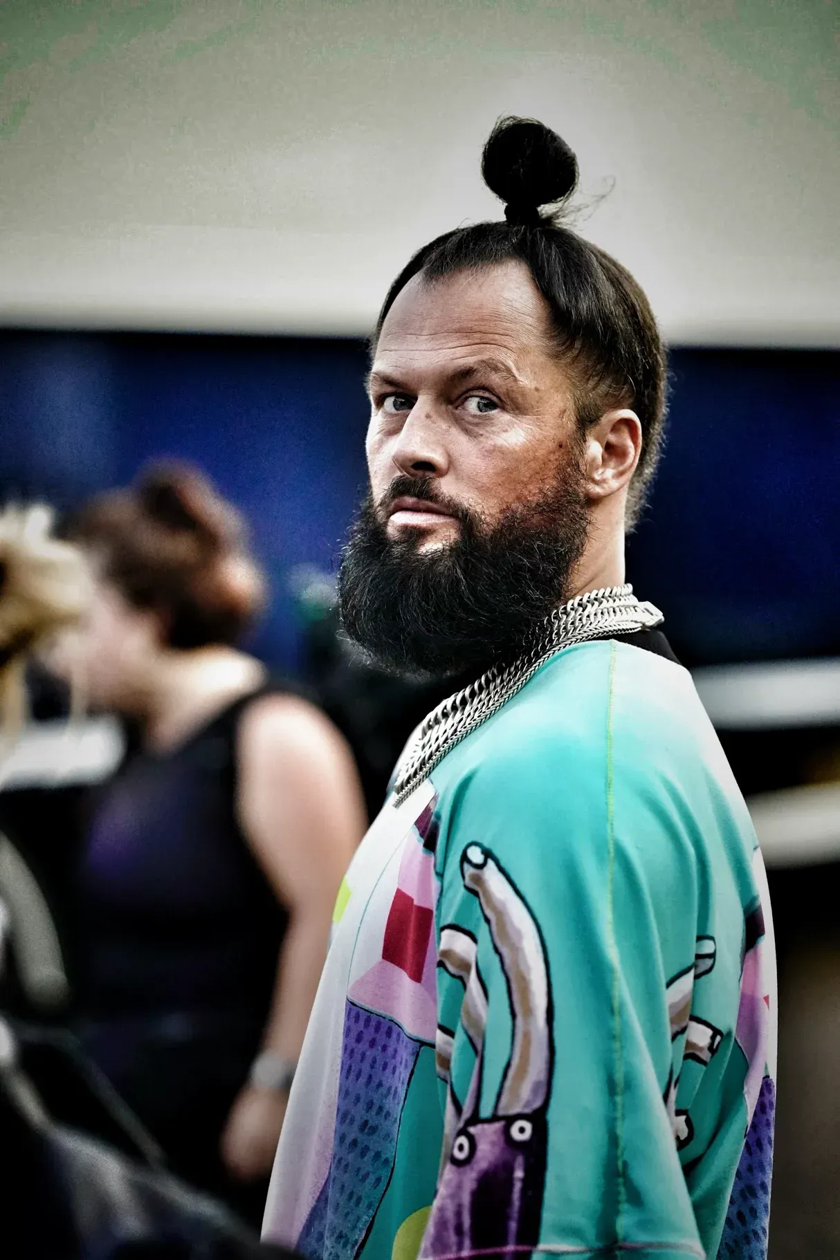 DJ La Fuente op het podium tijdens Achmea Festival Rosmalen, energieke momentopname door eventfotograaf Remco Strikwerda.