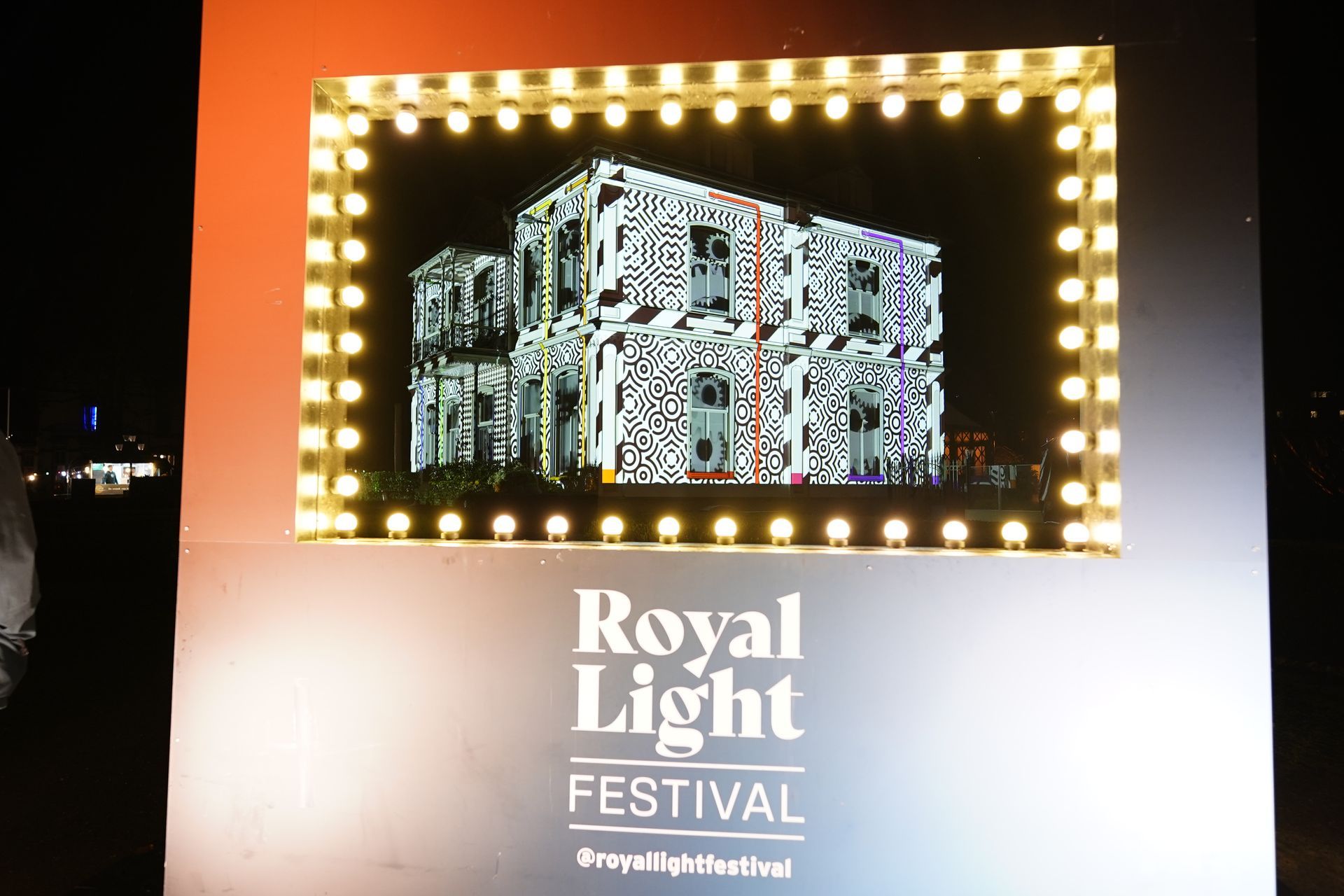 Royallight Festival
Gemeente Apeldoorn
Monika Kimenai
©2026-Strikwerda Fotografie