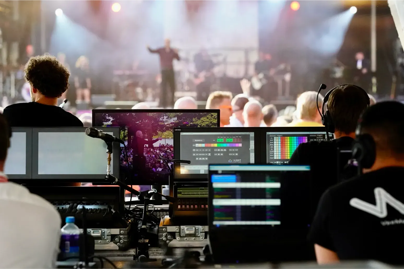 Publiek geniet van live muziek tijdens Achmea Festival in Rosmalen