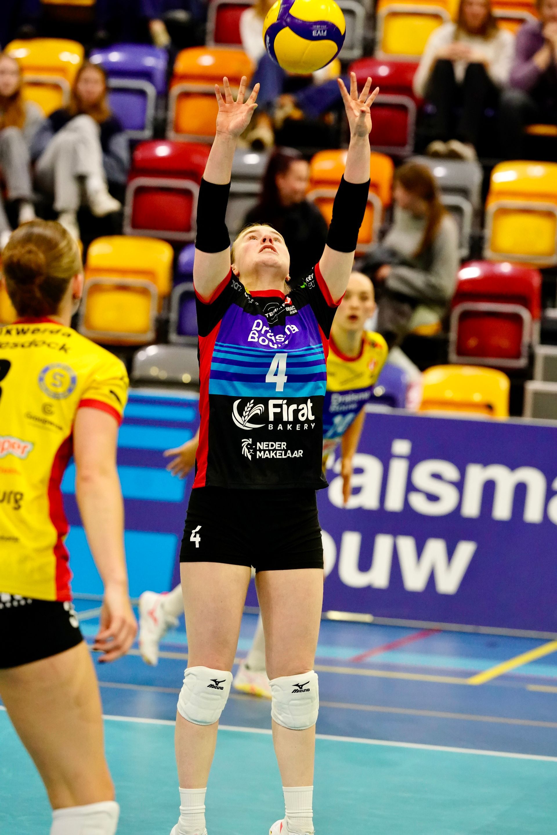 Veerle Buchwald #4
Eredivisievolleybal
Nevobo