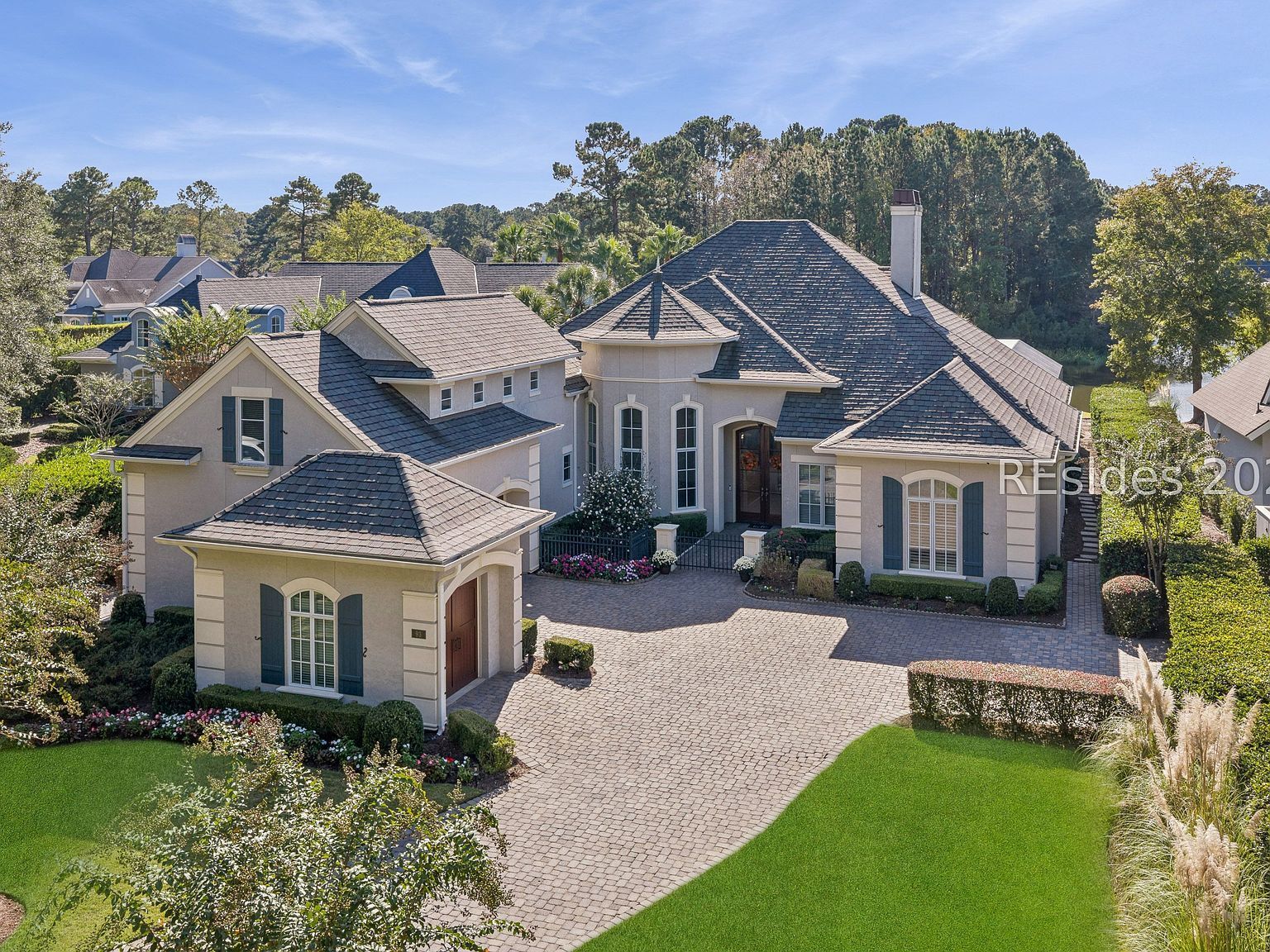 93 Clifton Dr, Bluffton