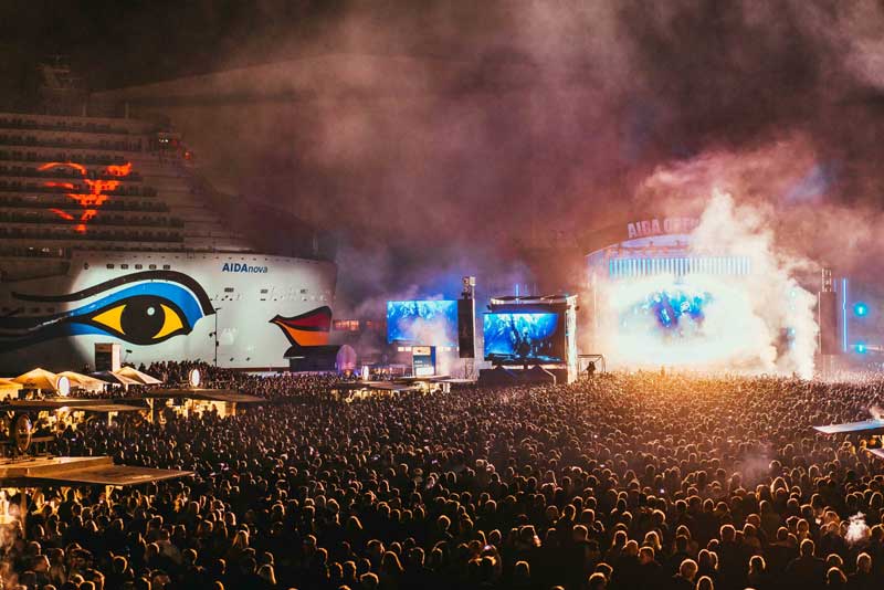 AIDA Cruises, the leading cruise line in Germany, introduces AIDAnova in a first-of-its-kind AIDA Open Air concert featuring Grammy winner DJ David Guetta in Papenburg, Germany.