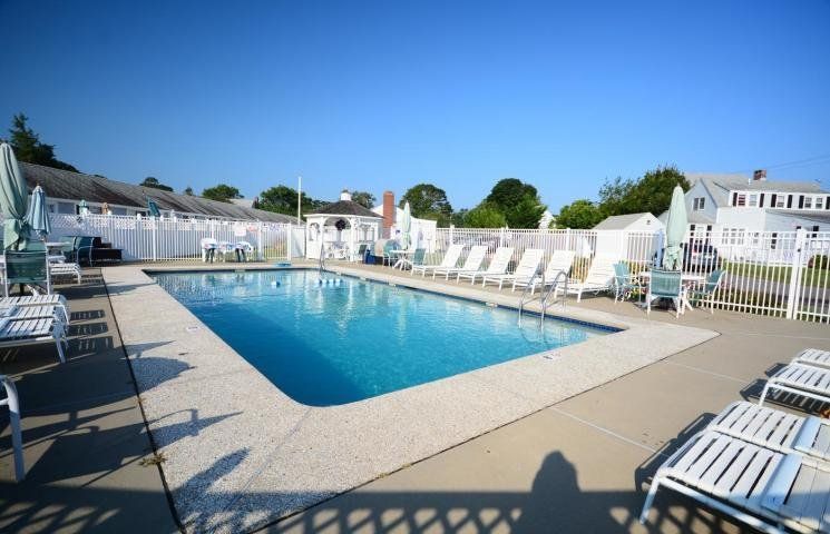 433 Lower County Road Dennisport, MA 02639 gallery