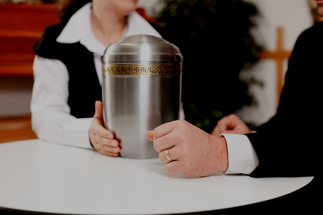 Keeping an Urn at Home