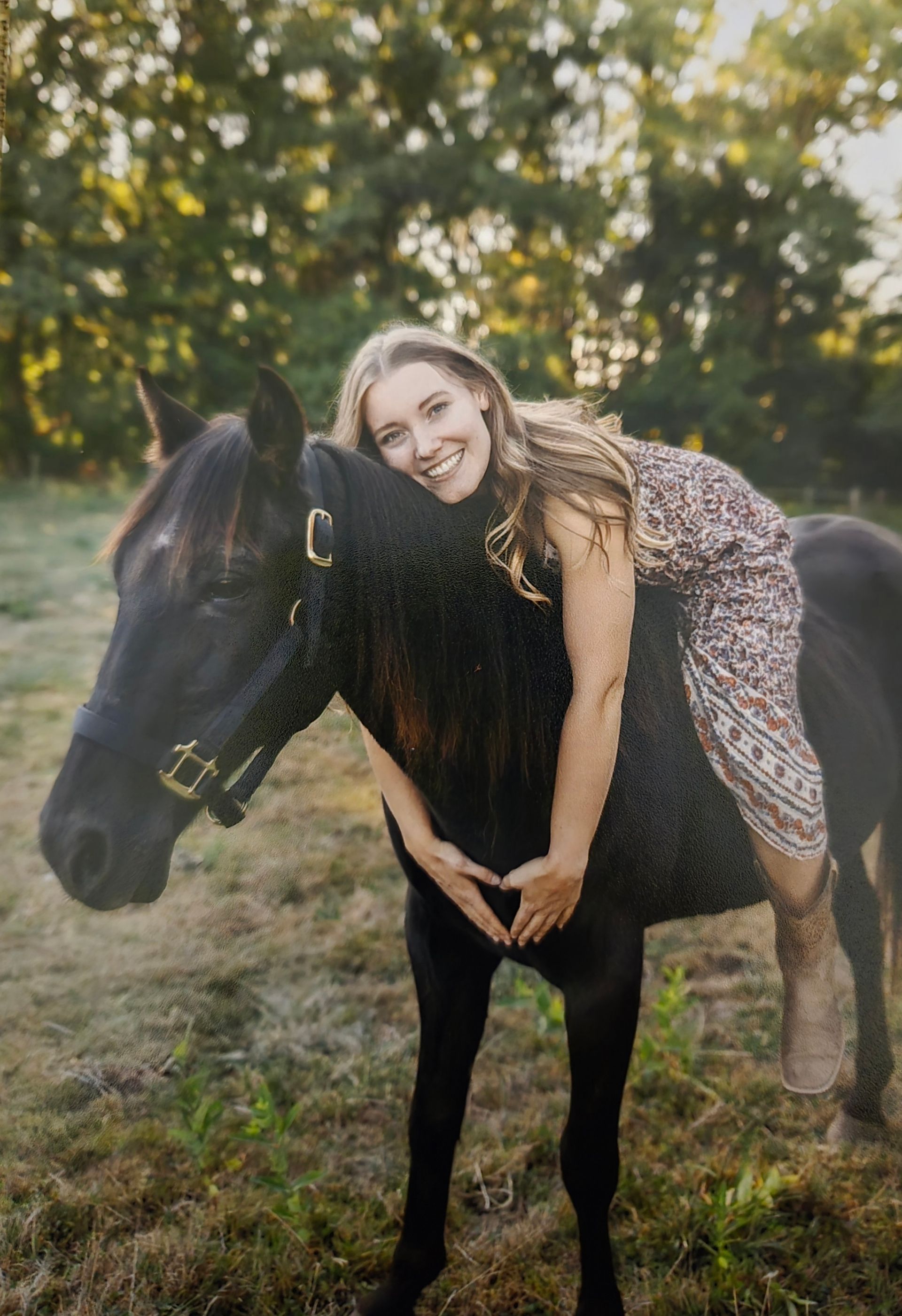 A store front with a sign that says konadu on it