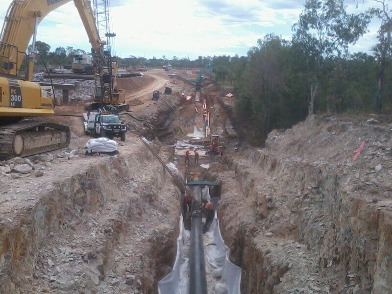 Pipe Laying - Mitchell Creek