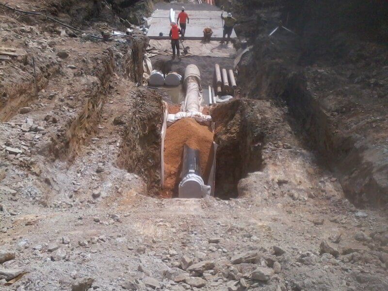 Pipe Laying - Mitchell Creek