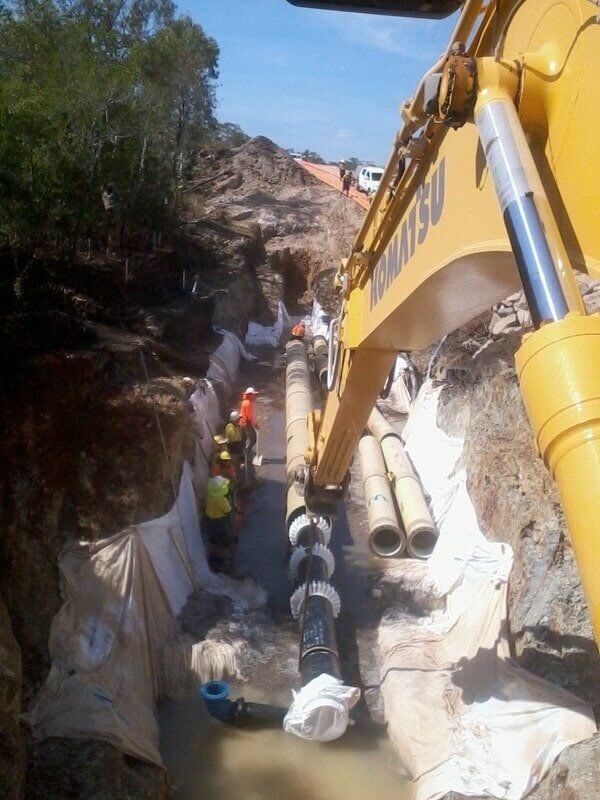 Pipe Laying - Mitchell Creek