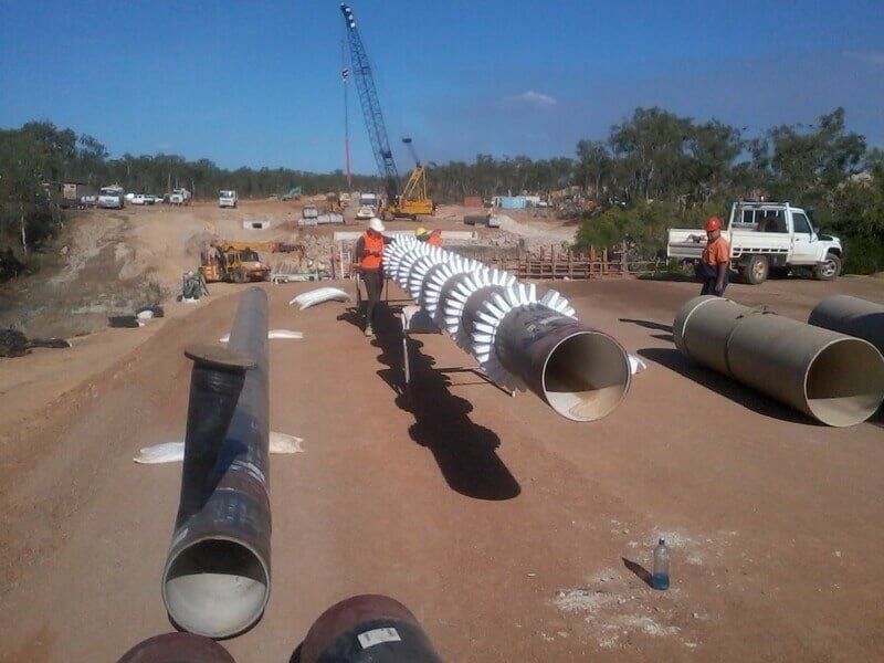 Pipe Laying - Mitchell Creek