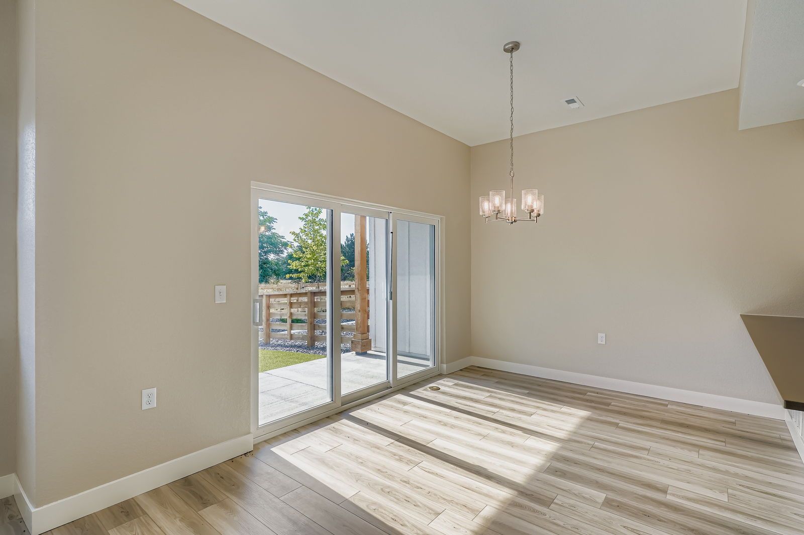 Two-story townhome dining room