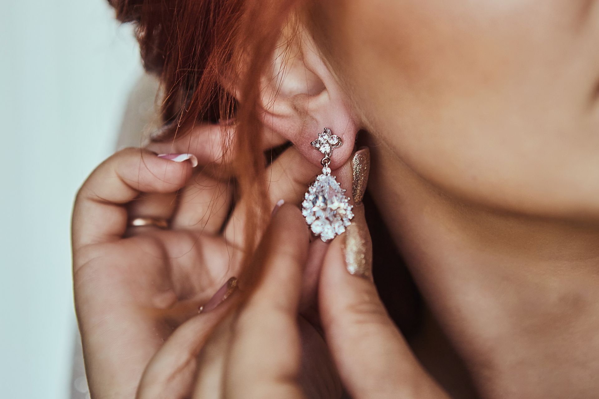 Gold, silver, and diamond jewelry for buying, selling, and pawning