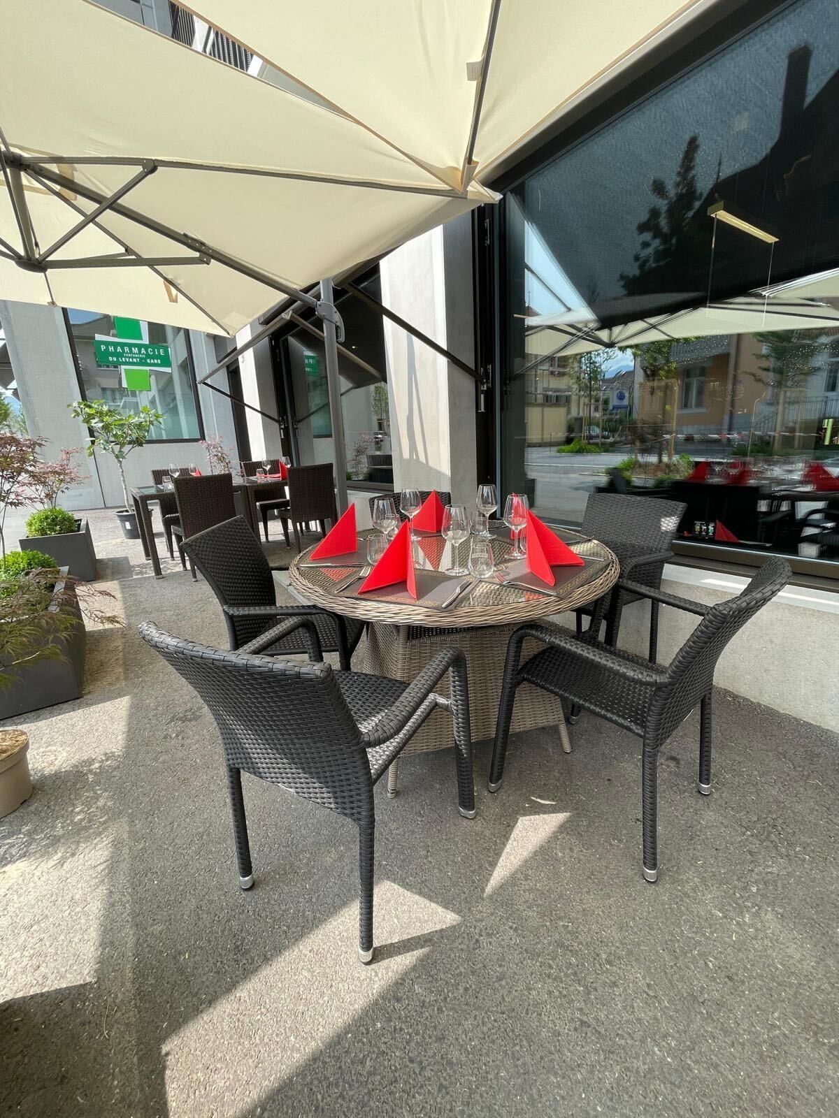 Terrasse Wok Palais Royal Bulle