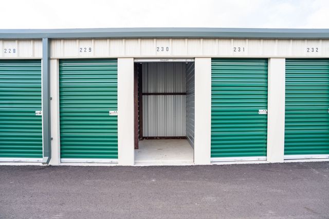 5x5 storage unit discount