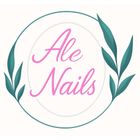 Logotipo de Ale Nails: Texto rosa en cursiva dentro de un círculo con contorno azul verdoso y detalles de hojas azul verdosas.