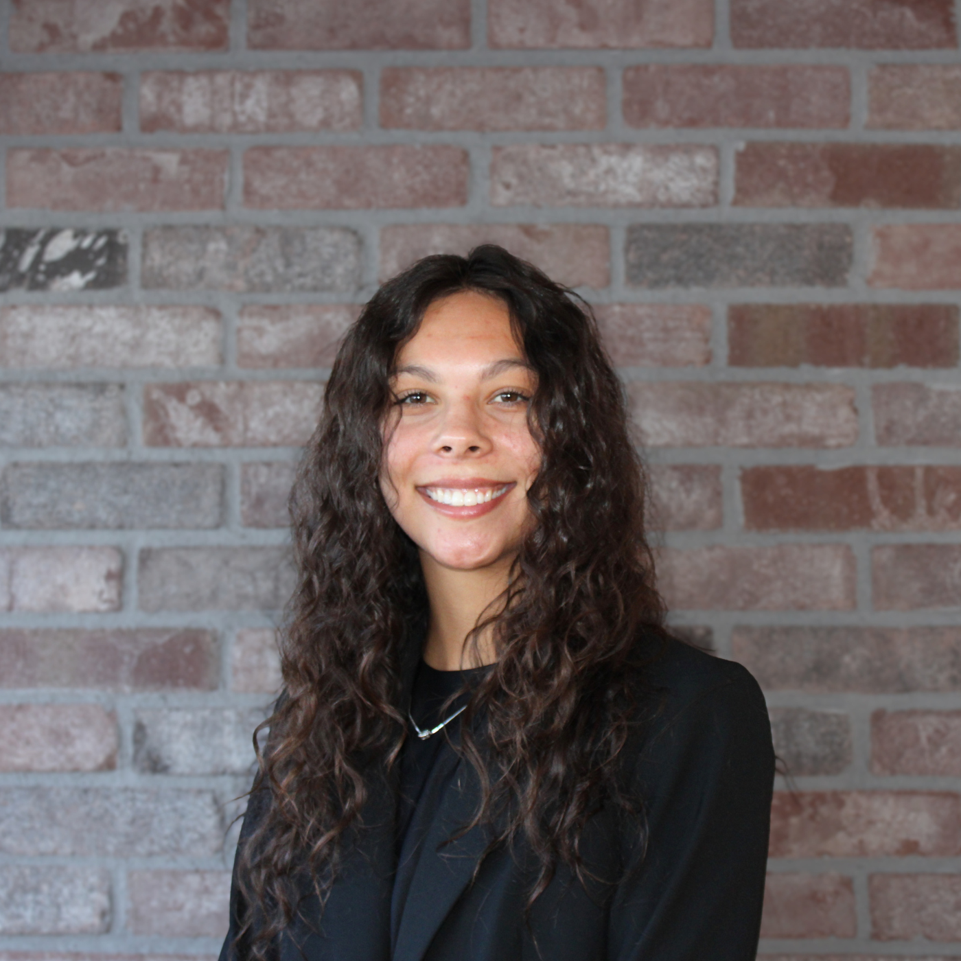 Sarah Galluzzo headshot