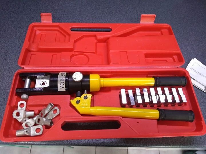 Attrezzi edili a noleggio