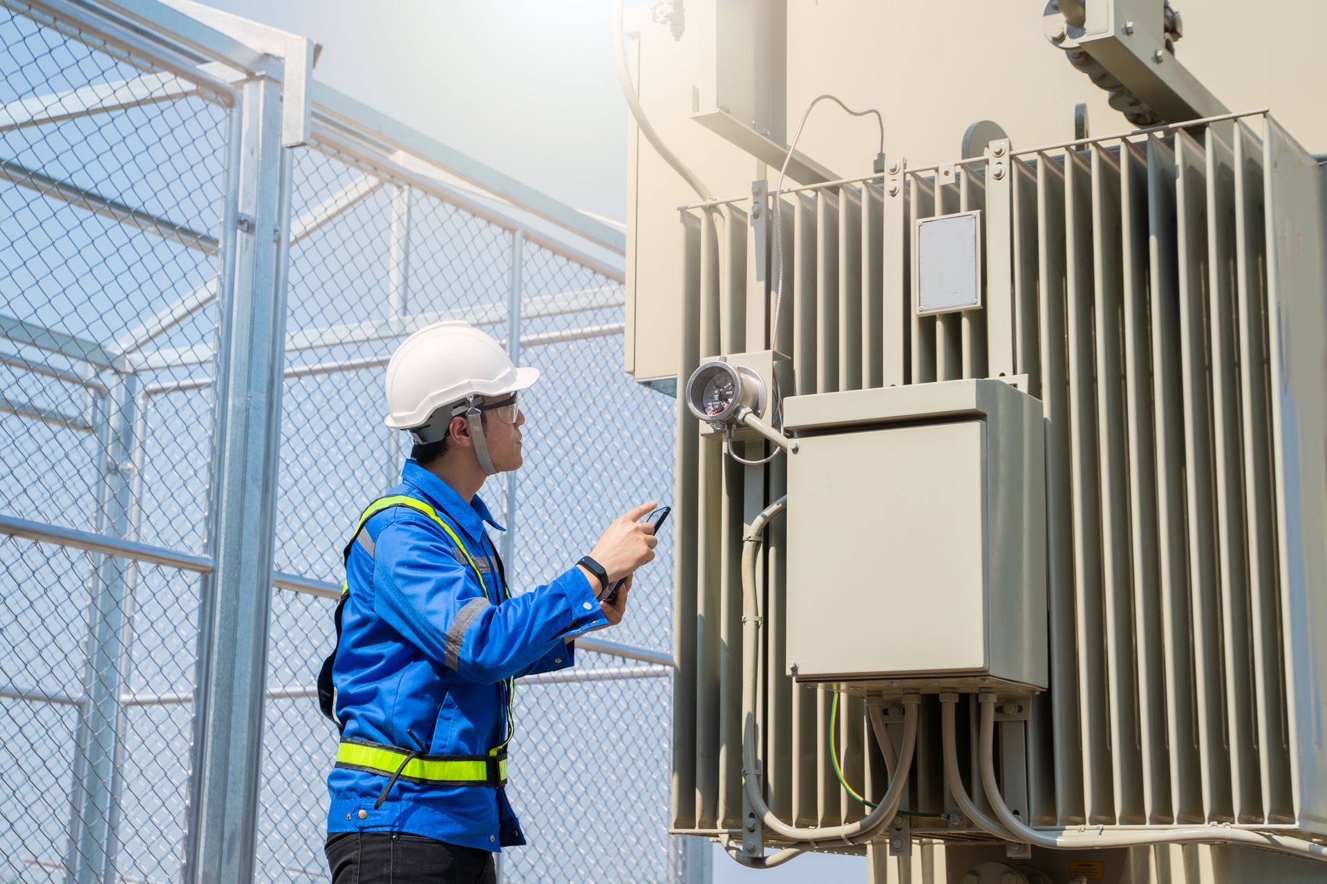 Electrician Inspect the Electrical Systems - Melbourne, VIC - Work4U Group Pty Ltd