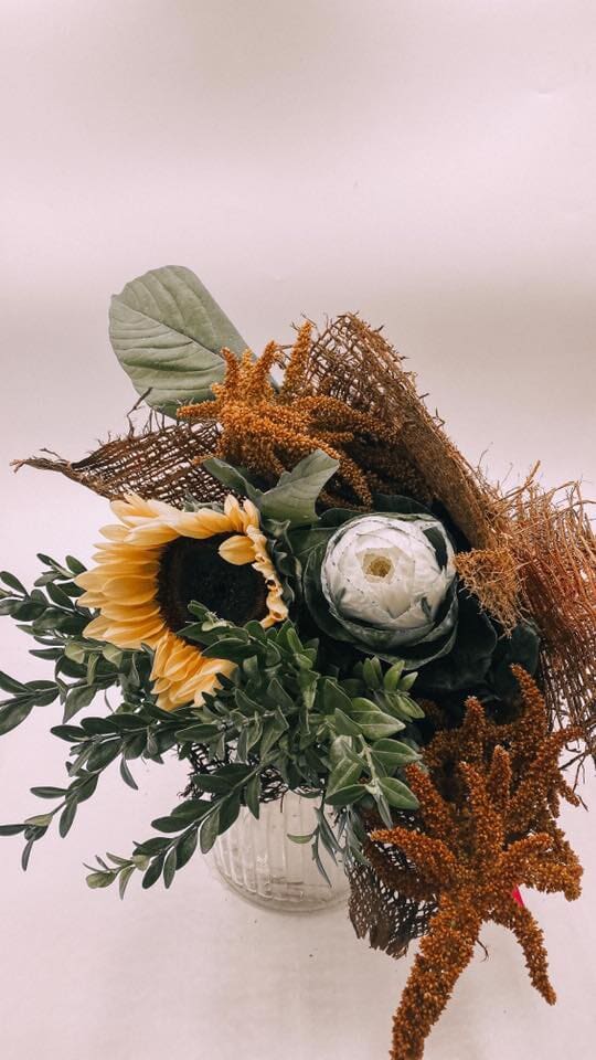 Flower arrangement - Blackwater Gifts & Flowers